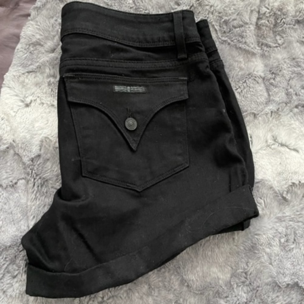 Croxley Mid-Rise Short